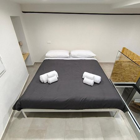 Glocal Flat Maqueda Apartment ปาแลร์โม ภายนอก รูปภาพ